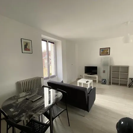 La Roche-posay, 1 Pièce, 2 Personnes - Fr-1-541-32 Appartement *
