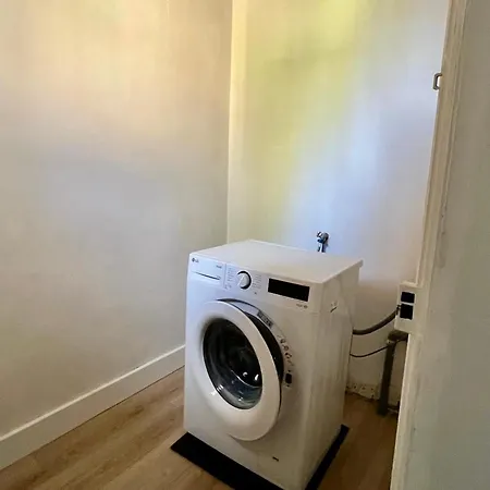 Rénové Avec Cuisine Américaine Et Wifi, Proche Des Thermes Saint Roch - Fr-1-541-32 Apartamento *