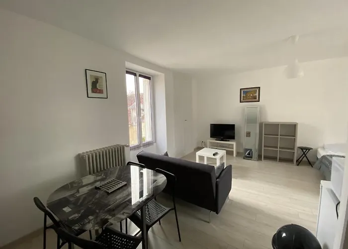 Renove Avec Cuisine Americaine Et Wifi, Proche Des Thermes Saint Roch - Fr-1-541-32 公寓 *