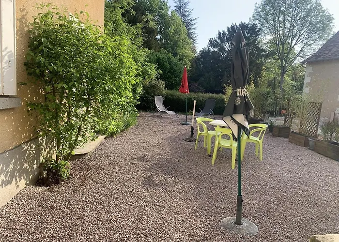 公寓 Renove Avec Cuisine Americaine Et Wifi, Proche Des Thermes Saint Roch - Fr-1-541-32 *